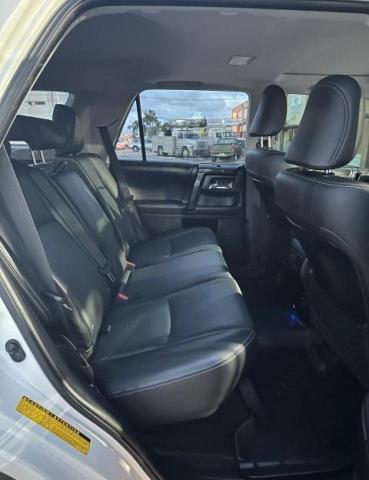 Photo 6 from auction – 2019 TOYOTA 4RUNNER SR with VIN JTEZU5JR6K5203966