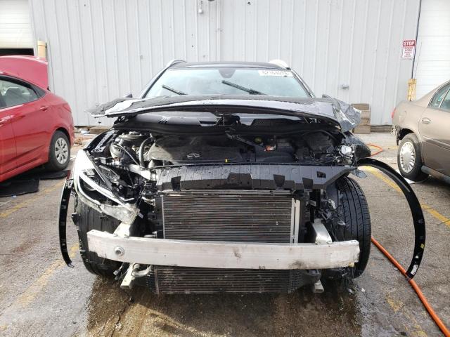 Photo 5 from auction – 2017 INFINITI QX30 BASE with VIN SJKCH5CR2HA038569