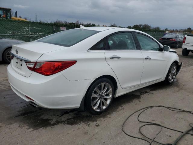 Photo 3 from auction – 2011 HYUNDAI SONATA SE with VIN 5NPEC4AC9BH288653
