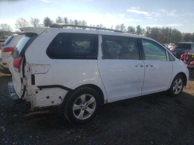Photo 3 from auction – 2011 TOYOTA SIENNA LE with VIN 5TDKK3DC9BS131761