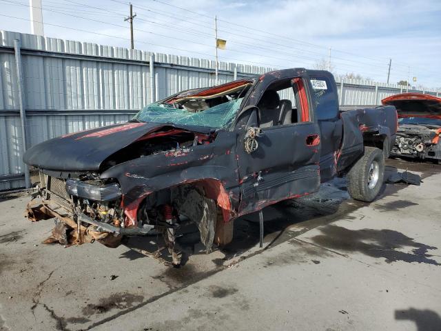 CHEVROLET SILVERADO 2000 with VIN 2GCEK19T6Y1220505 - Photo from auction