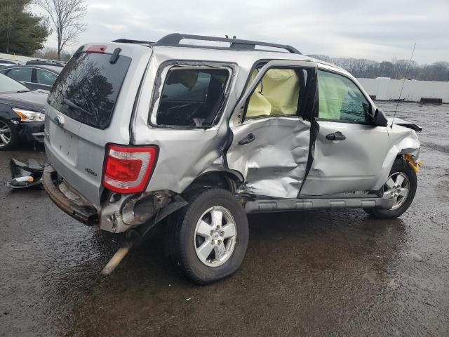 Photo 3 from auction – 2009 FORD ESCAPE with VIN 1FMCU93769KB21000