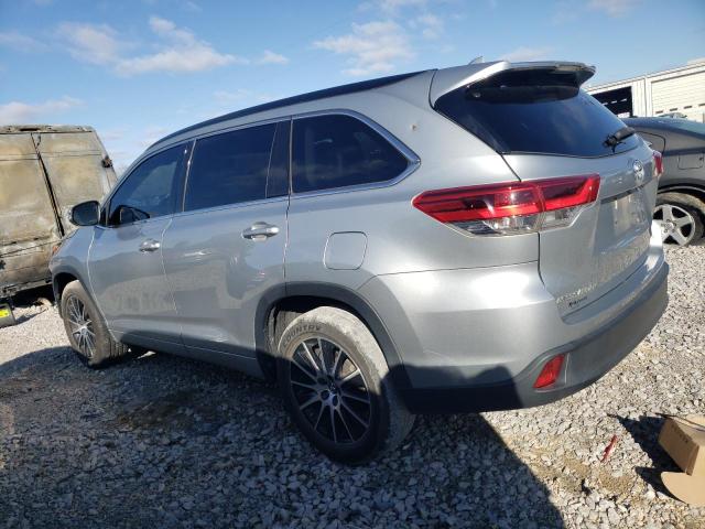 Photo 2 from auction – 2018 TOYOTA HIGHLANDER with VIN 5TDKZRFH7JS526768