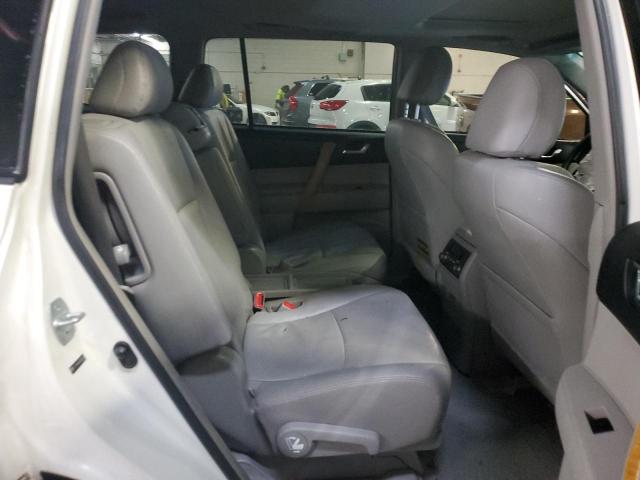 Photo 11 from auction – 2008 TOYOTA HIGHLANDER with VIN JTEEW44A682008047
