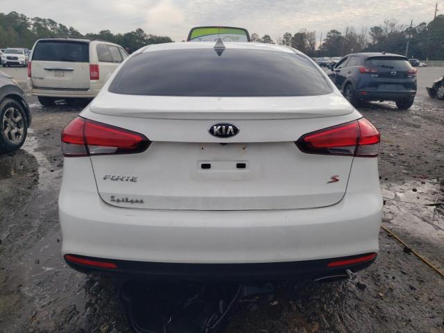 Photo 6 from auction – 2018 KIA FORTE LX with VIN 3KPFL4A78JE219639