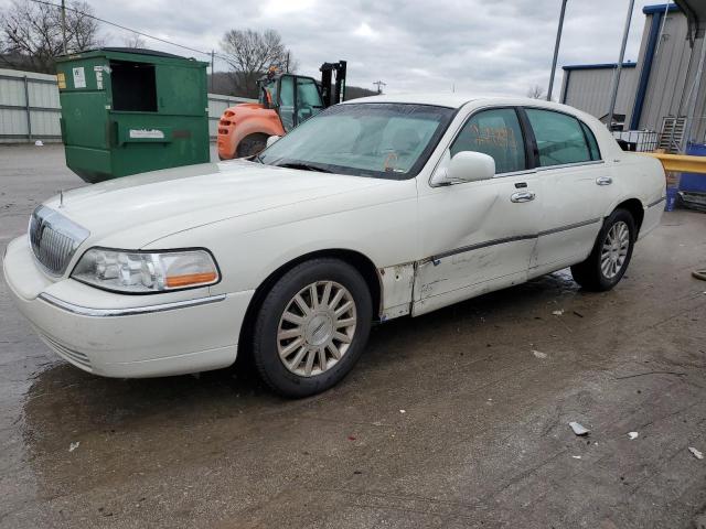 LINCOLN TOWN CAR E 2003 with VIN 1LNHM81W63Y684353 - Photo from auction