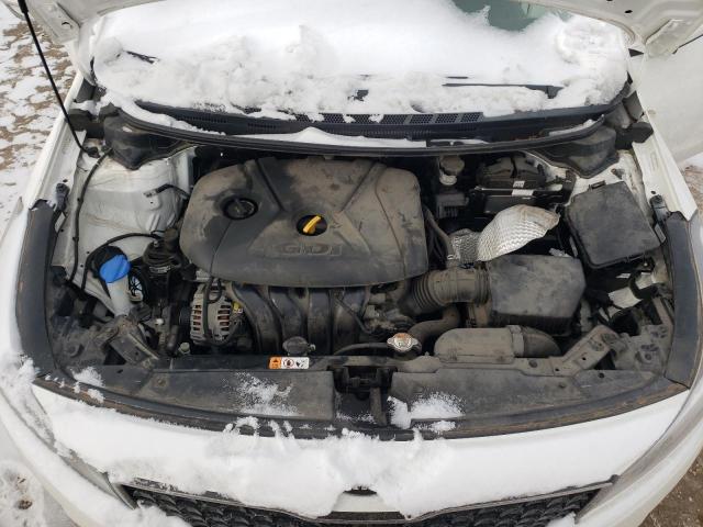 Photo 11 from auction – 2017 KIA FORTE LX with VIN KNAFK5A81H5668875