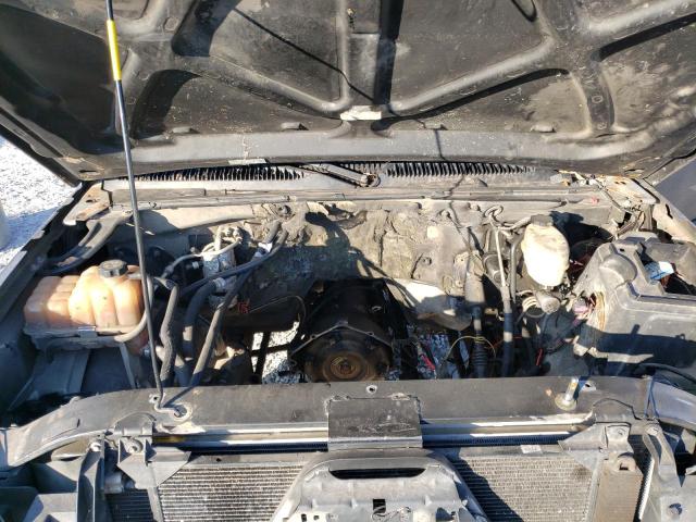 Photo 11 from auction – 2003 CHEVROLET AVALANCHE with VIN 3GNGK23G23G117678