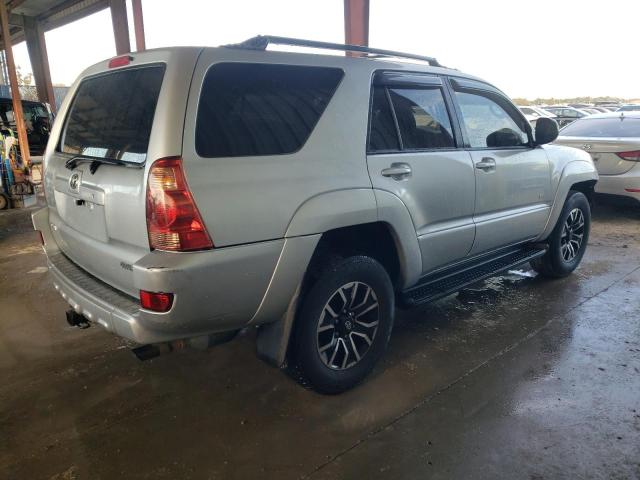 Photo 3 from auction – 2005 TOYOTA 4RUNNER SR with VIN JTEZU14R850053820