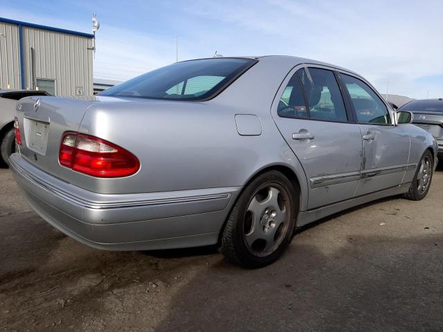Photo 3 from auction – 2000 MERCEDES-BENZ E 430 with VIN WDBJF70J4YB067932