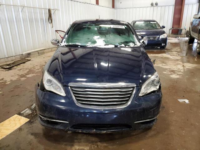 Photo 5 from auction – 2013 CHRYSLER 200 LIMITE with VIN 1C3CCBCG4DN744156