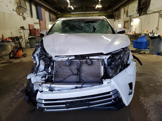 Photo 5 from auction – 2018 TOYOTA HIGHLANDER with VIN 5TDDZRFH2JS910496