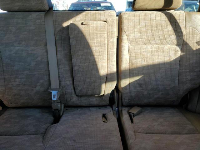 Photo 10 from auction – 2004 HONDA CR-V LX with VIN SHSRD78464U206337