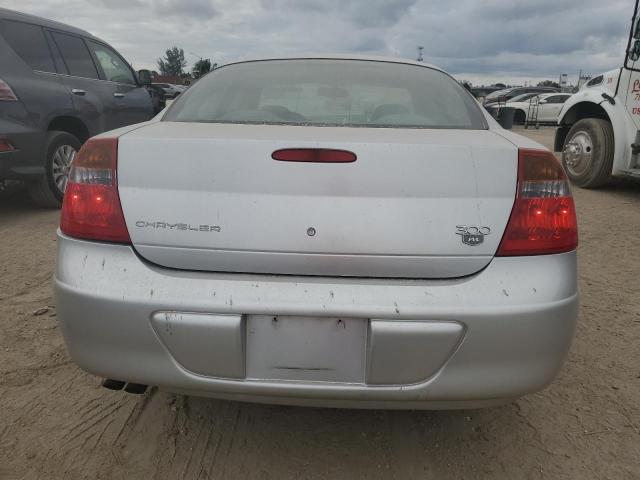 Photo 6 from auction – 2004 CHRYSLER 300M with VIN 2C3HE66G74H680996