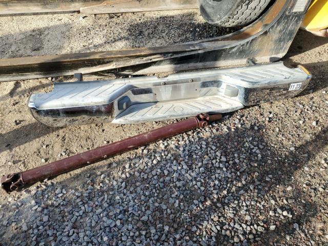 Photo 13 from auction – 2004 TOYOTA 4RUNNER SR with VIN JTEZU14R240041192