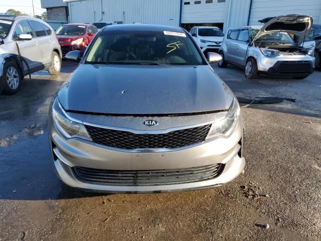 Photo 5 from auction – 2017 KIA OPTIMA LX with VIN 5XXGT4L30HG131846