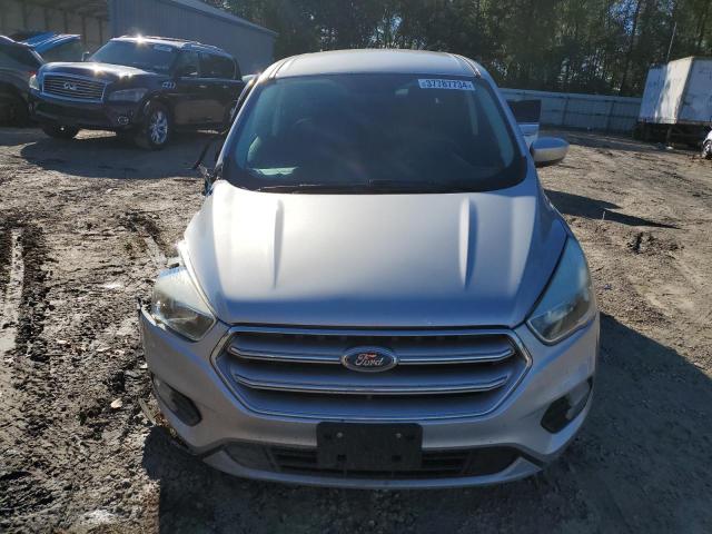 Photo 5 from auction – 2017 FORD ESCAPE SE with VIN 1FMCU0GD4HUD05303