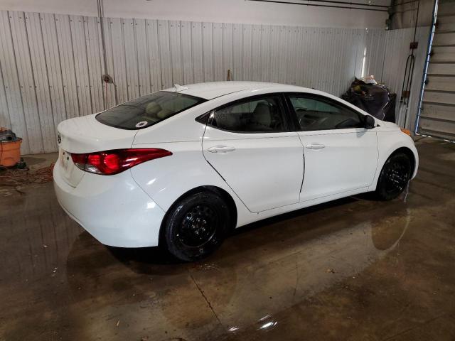 Photo 3 from auction – 2012 HYUNDAI ELANTRA GL with VIN 5NPDH4AE0CH066891