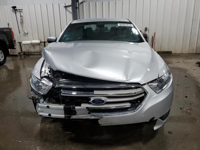 Photo 5 from auction – 2013 FORD TAURUS SEL with VIN 1FAHP2E89DG207952