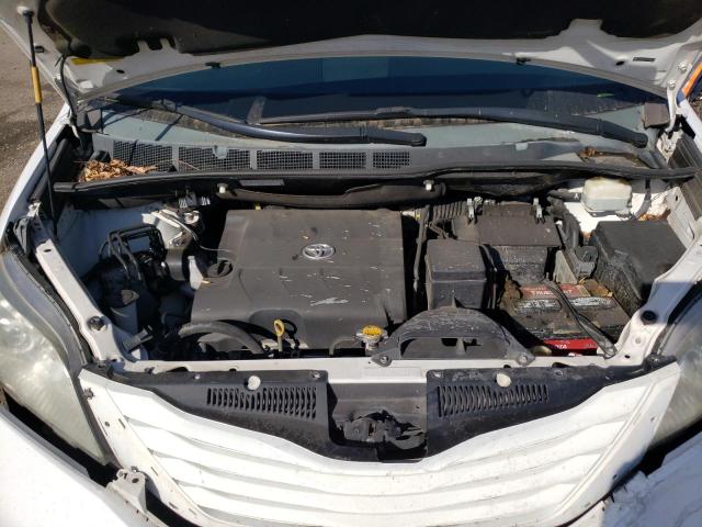 Photo 11 from auction – 2014 TOYOTA SIENNA LE with VIN 5TDKK3DC3ES431204