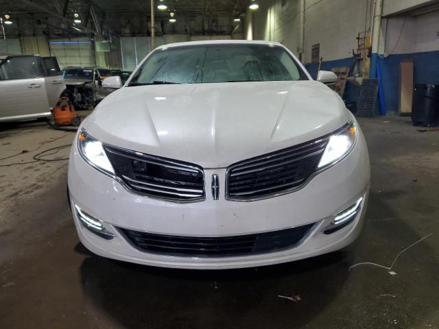 Photo 5 from auction – 2016 LINCOLN MKZ with VIN 3LN6L2G94GR617215