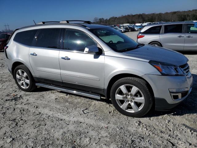 Photo 4 from auction – 2017 CHEVROLET TRAVERSE L with VIN 1GNKRGKD9HJ153612