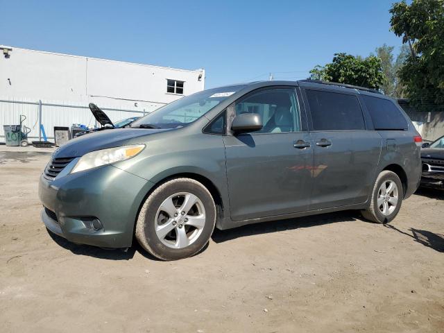 Photo 1 from auction – 2014 TOYOTA SIENNA LE with VIN 5TDKK3DC0ES460871