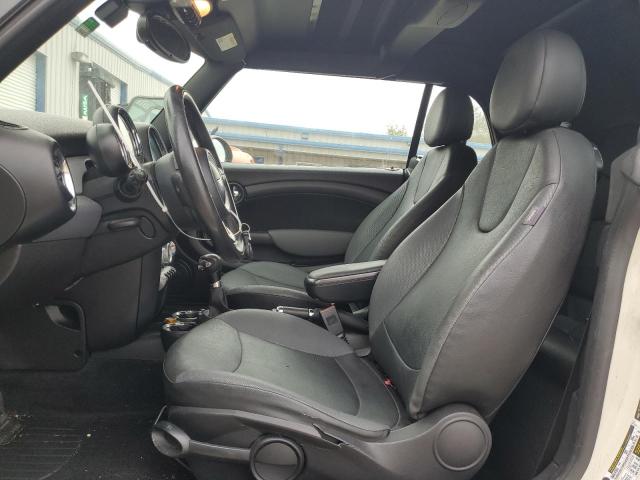 Photo 7 from auction – 2009 MINI COOPER with VIN WMWMR33579TU95287