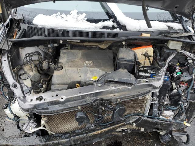Photo 12 from auction – 2011 TOYOTA SIENNA XLE with VIN 5TDDK3DC2BS025287