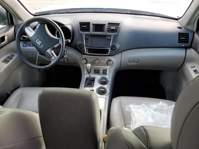 Zdjęcie 8 z aukcji – 2013 TOYOTA HIGHLANDER z VIN 5TDBK3EHXDS255535