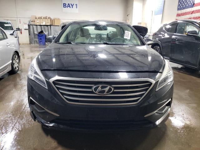 Photo 5 from auction – 2017 HYUNDAI SONATA SE with VIN 5NPE24AF5HH449957