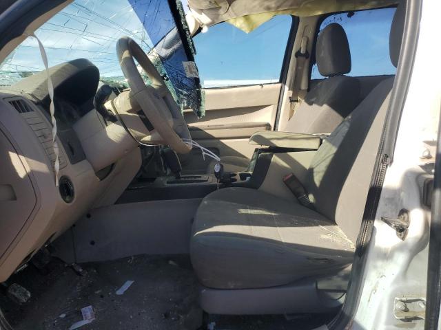 Photo 7 from auction – 2009 FORD ESCAPE XLS with VIN 1FMCU02739KB31125