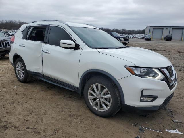 Photo 4 from auction – 2017 NISSAN ROGUE S with VIN KNMAT2MT2HP596744