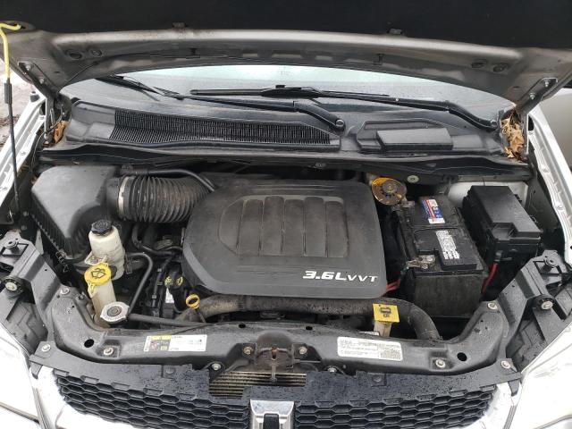 صورة رقم 12 من المزاد - 2016 DODGE GRAND CARA مع VIN 2C4RDGBG0GR388412