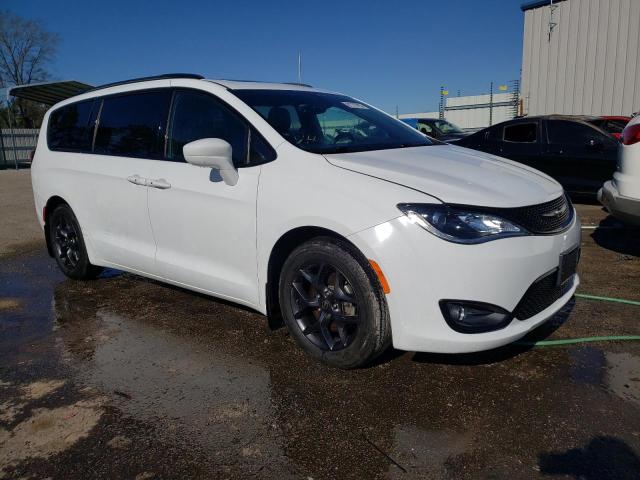Photo 4 from auction – 2018 CHRYSLER PACIFICA T with VIN 2C4RC1EG7JR321048