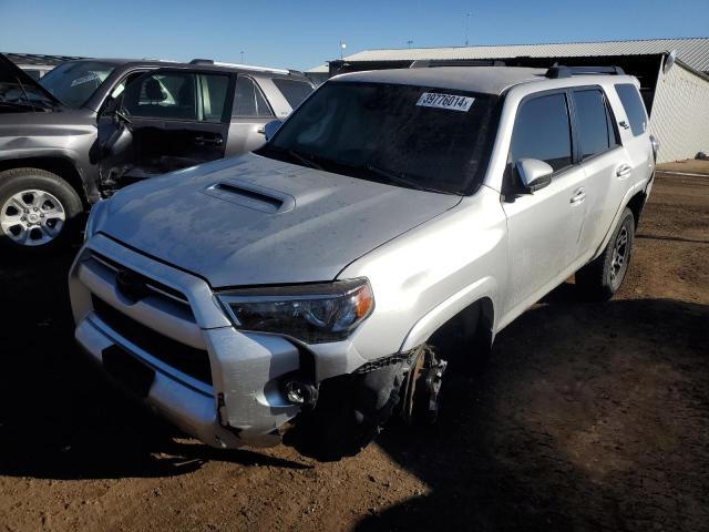 TOYOTA 4RUNNER SR 2020 with VIN JTEBU5JR3L5775032 - Photo from auction