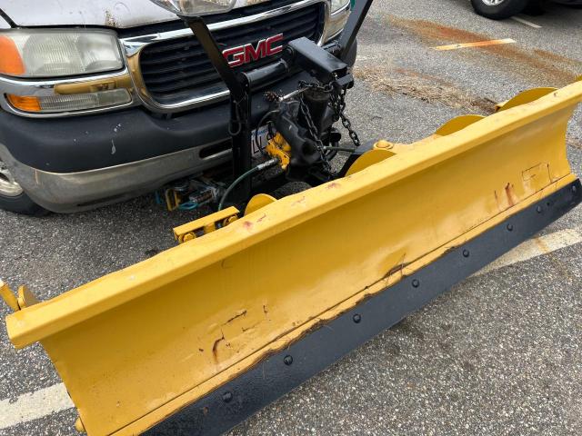 Photo 9 from auction – 2002 GMC SIERRA K25 with VIN 1GTHK24112E297751