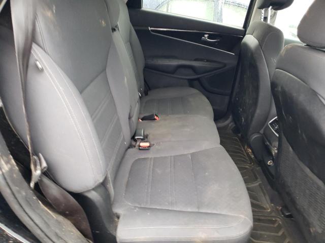 Photo 11 from auction – 2016 KIA SORENTO LX with VIN 5XYPG4A38GG084728