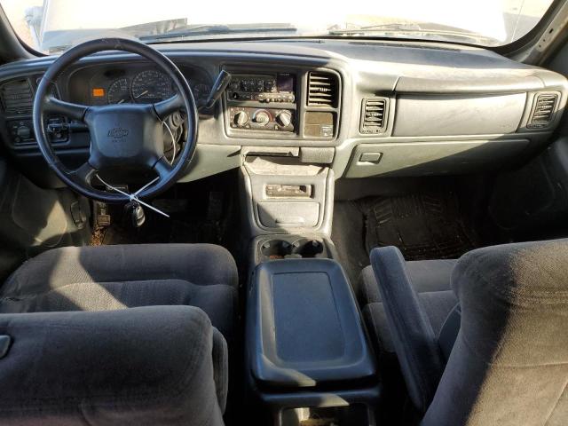 Photo 8 from auction – 2002 CHEVROLET SILVERADO with VIN 2GCEK19T121331079