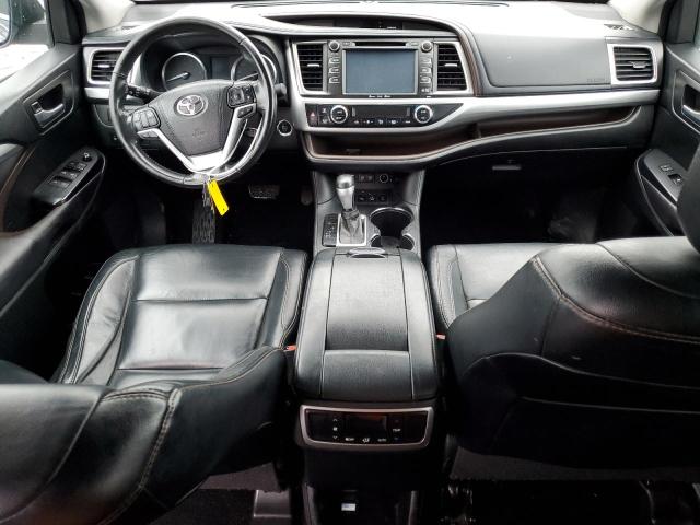 Photo 8 from auction – 2017 TOYOTA HIGHLANDER with VIN 5TDJZRFH1HS364996