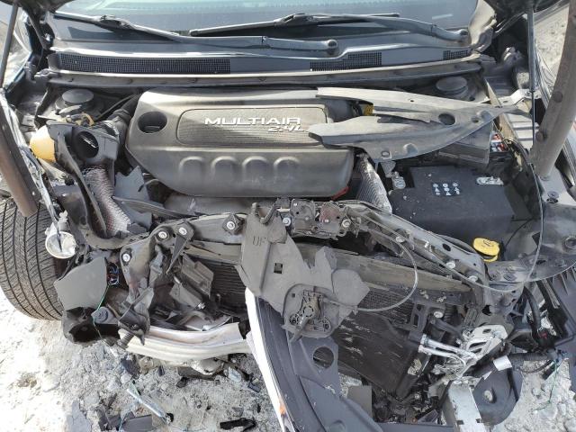Photo 11 from auction – 2015 CHRYSLER 200 LIMITE with VIN 1C3CCCAB6FN689841