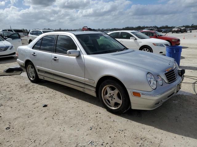 Photo 4 from auction – 2000 MERCEDES-BENZ E 320 with VIN WDBJF65J2YB089608