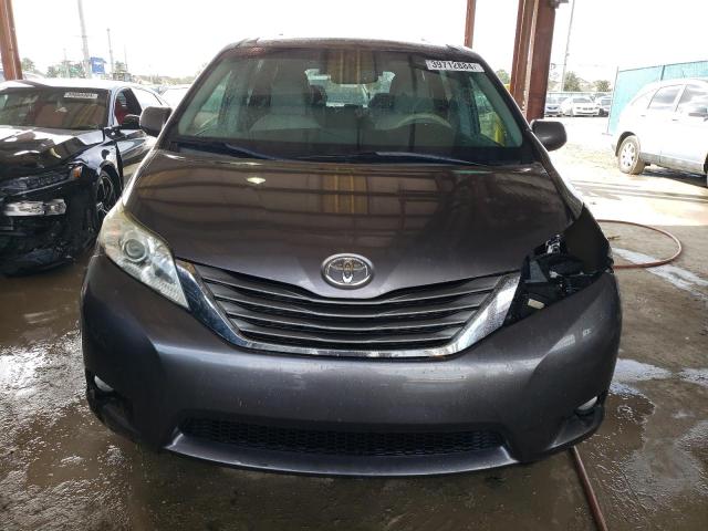 Photo 5 from auction – 2014 TOYOTA SIENNA XLE with VIN 5TDYK3DC2ES459571