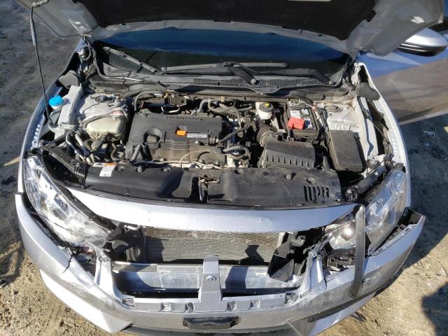 Photo 11 from auction – 2017 HONDA CIVIC LX with VIN 2HGFC2F56HH561229