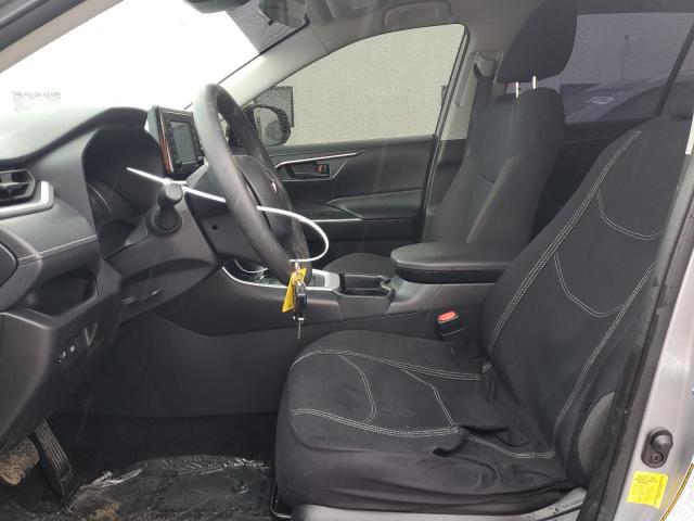 Photo 7 from auction – 2020 TOYOTA RAV4 LE with VIN JTMLWRFV8LD071978