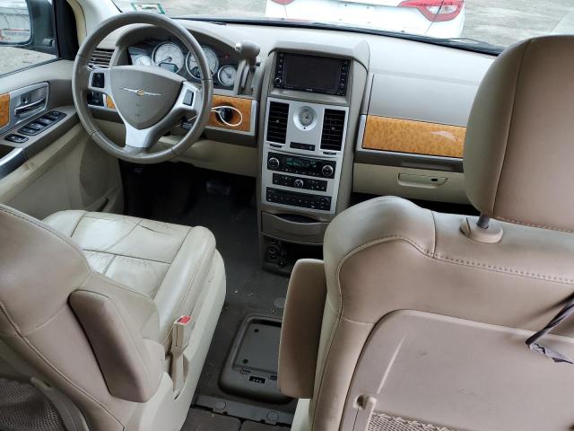 Photo 8 from auction – 2009 CHRYSLER TOWN & COU with VIN 2A8HR64X09R670792