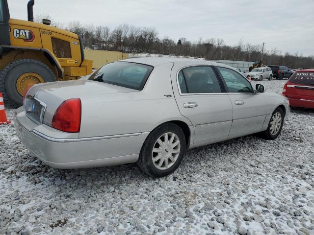 Photo 3 from auction – 2011 LINCOLN TOWN CAR S with VIN 2LNBL8CV8BX756097