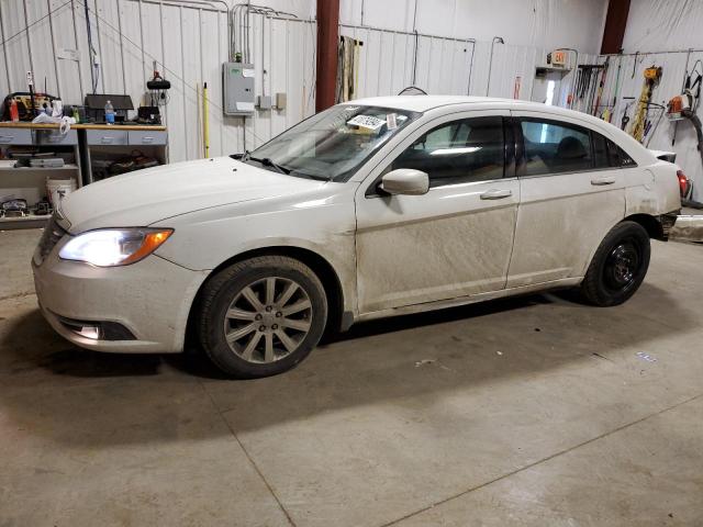 CHRYSLER 200 TOURIN 2013 con VIN 1C3CCBBB0DN646358 - Foto de la subasta