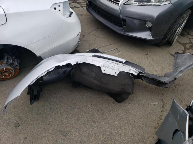 Photo 12 from auction – 2015 NISSAN VERSA NOTE with VIN 3N1CE2CP5FL405885