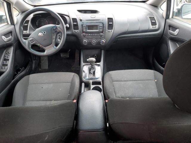 Photo 8 from auction – 2017 KIA FORTE LX with VIN 3KPFK4A7XHE135724